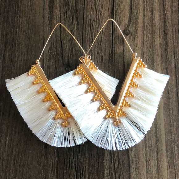 Tassel earrings white - Picture 1 of 4